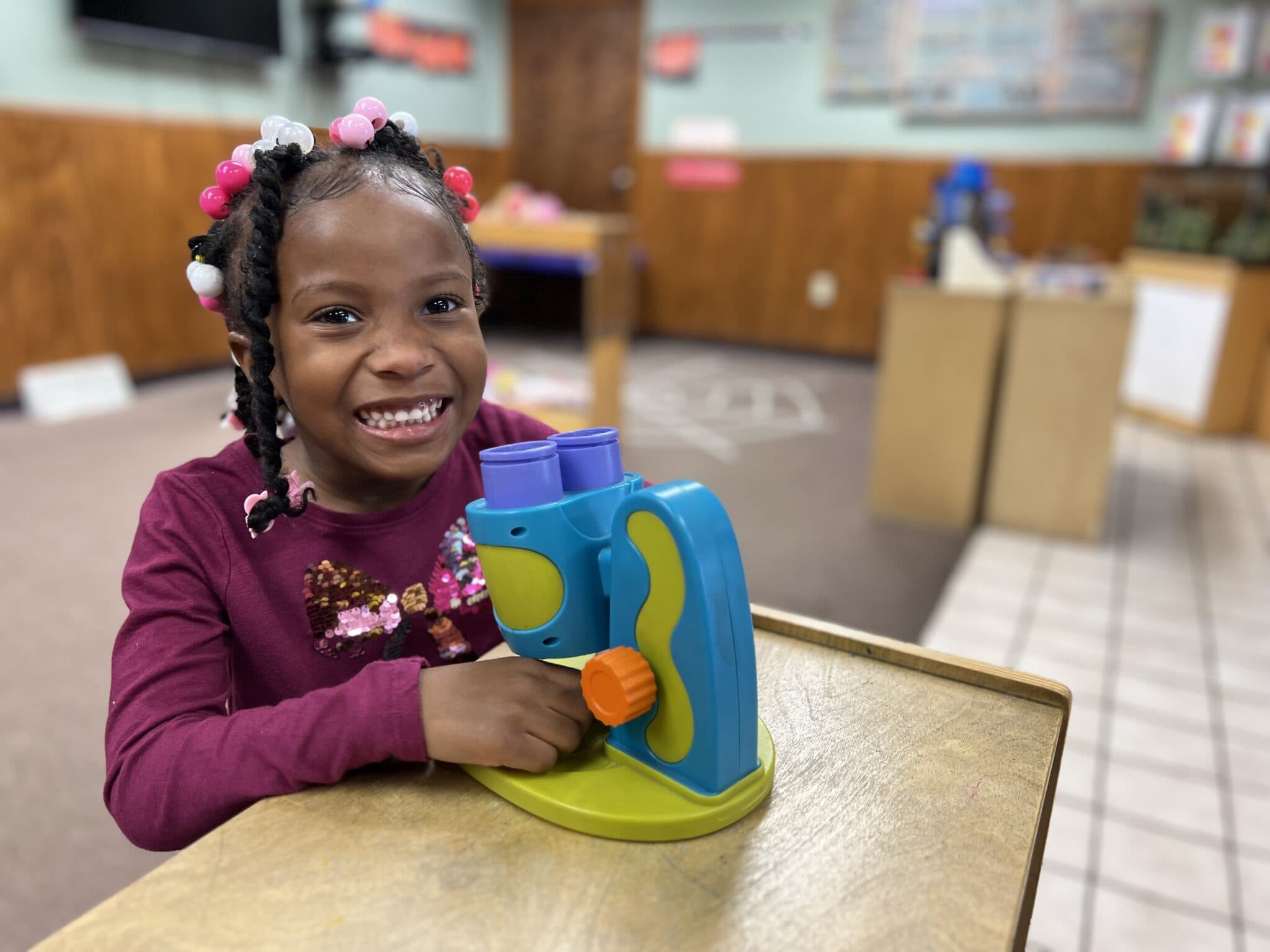 Preschoolers learning together at Blue Skies Exploration Academy